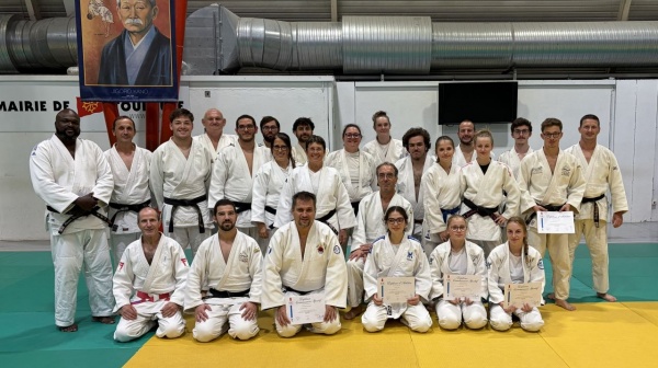 Nos enseignants, dirigeants et officiels se forment en ce début de saison 2026 !